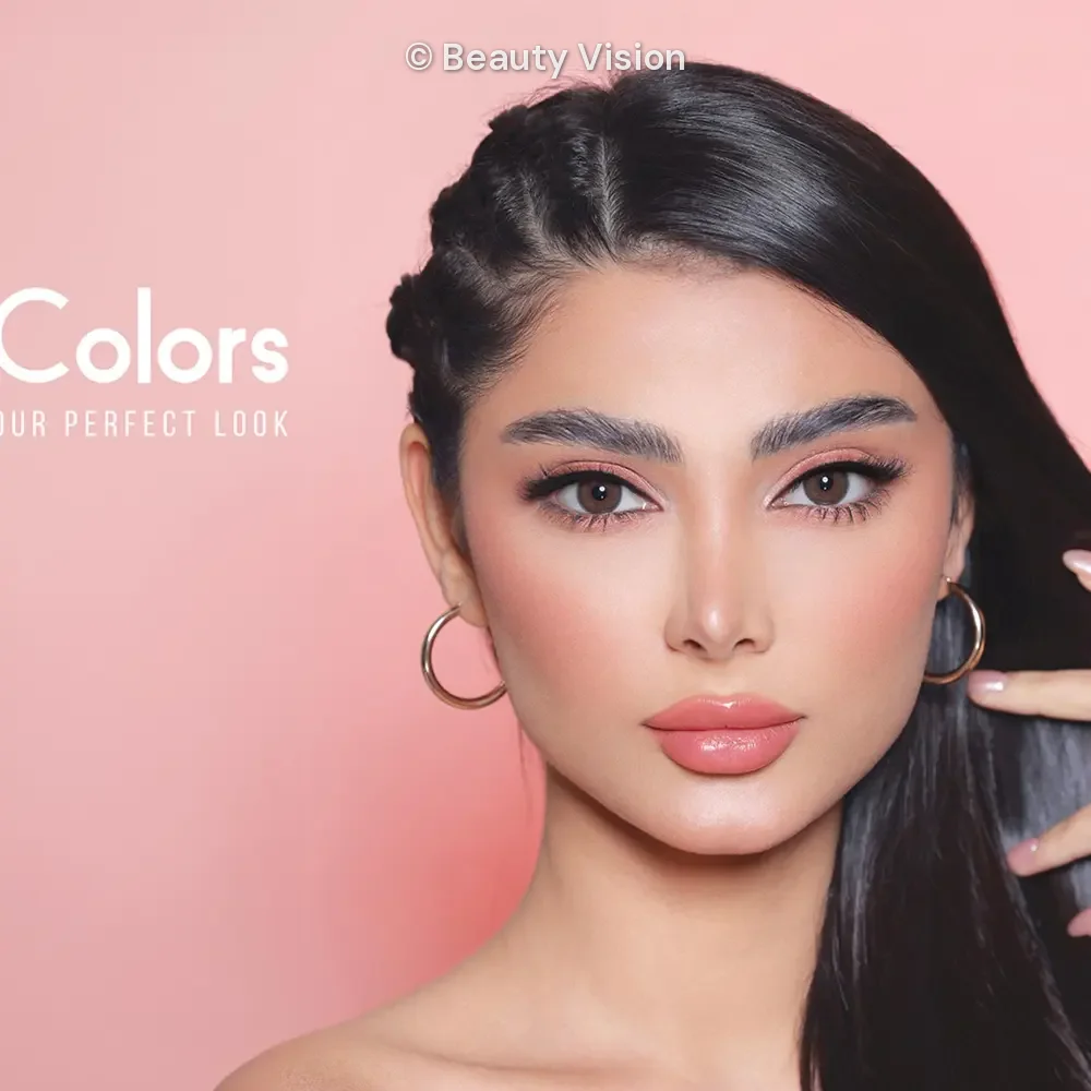 3D Colors: Discover your perfect look campaign portrait
