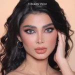 Model wearing 3D Colors Blue colored contact lenses