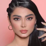 Model wearing 3D Colors Marble colored contact lenses