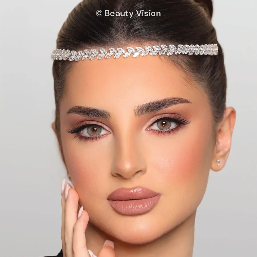 Model wearing Luminous Latin Gray colored contact lenses