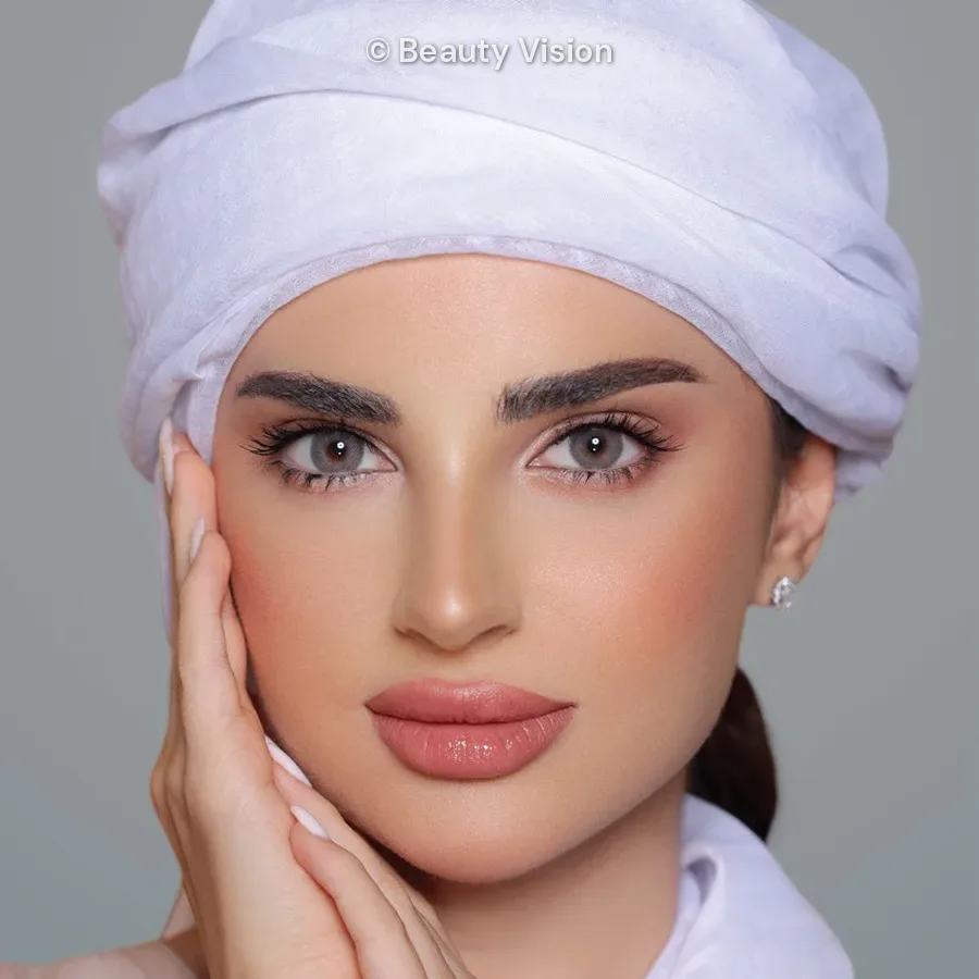 Model wearing Luminous Opal colored contact lenses