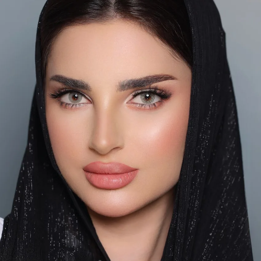 Model wearing Luminous Crystal colored contact lenses