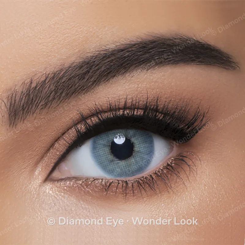 Wonder Look Navy colored contact lenses, product photo