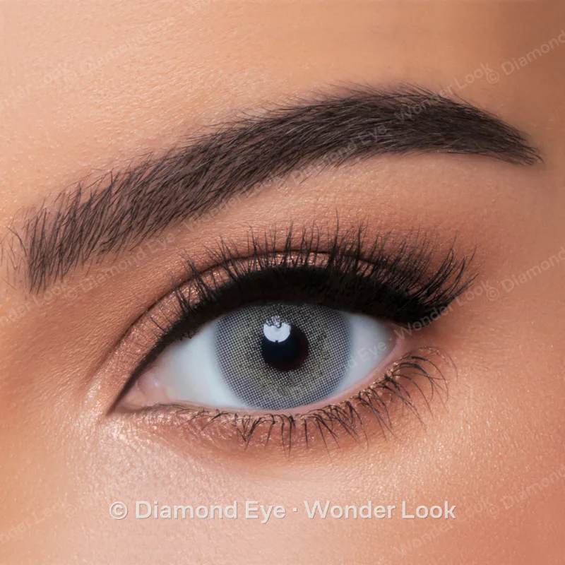 Wonder Look Snow colored contact lenses, product photo